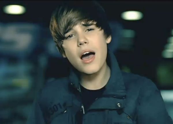 Justin Bieber - Baby (kuvankaappaus musiikkivideosta)